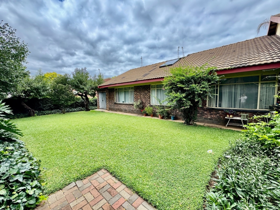 4 Bedroom Property for Sale in Potchefstroom North West